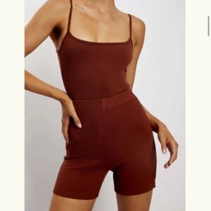 Meshki ribbed shorts